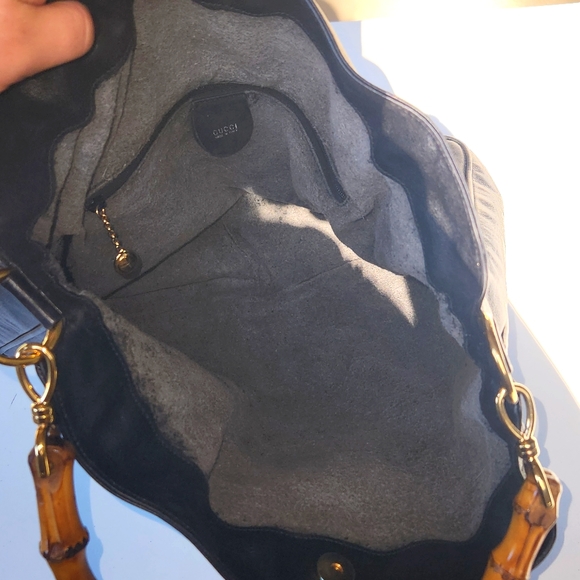 Gucci Bamboo 1947 Collection - Black Vintage Shoulder Bag with Bamboo Handle - Picture 14 of 16